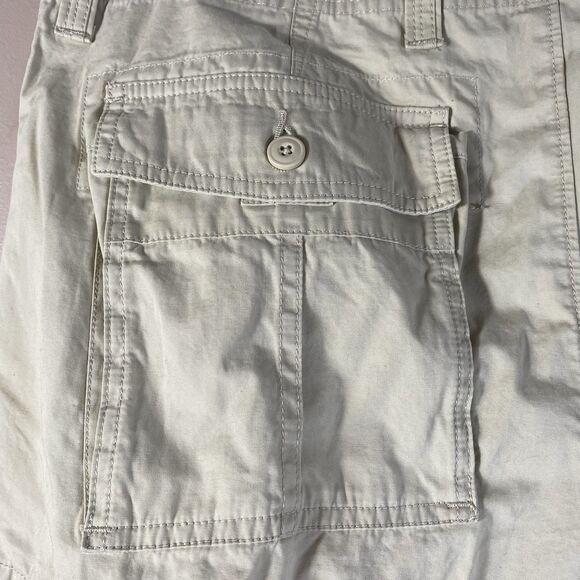 LL Bean Cargo Shorts Mens 34 Comfort Waist Khaki Tropic Weight  Cotton - Picture 8 of 12